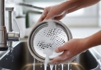 华帝油烟机400客服服务热线分解←油烟机滤网油滴清洗攻略
