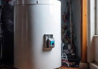 楼上漏水热水器插电跳闸处理方法解析