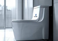 海尔智能马桶：深度清洁消毒，健康生活必备利器